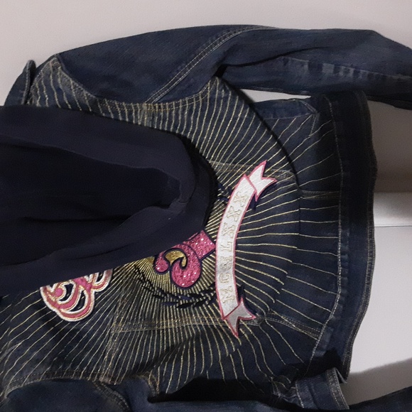 Jacket - Picture 2 of 4